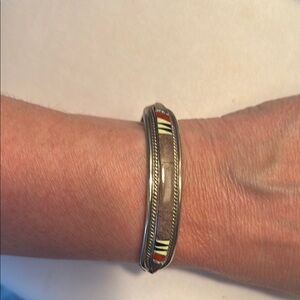 Southwestern Navajo or Zuni inlay small wrist bracelet 925 natural stone